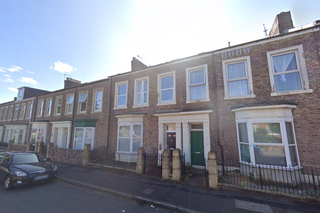 Flat to rent in Mowbray Road, Sunderland