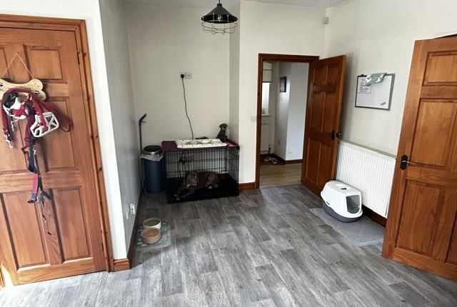 44, High Street, Rotherham photo 4