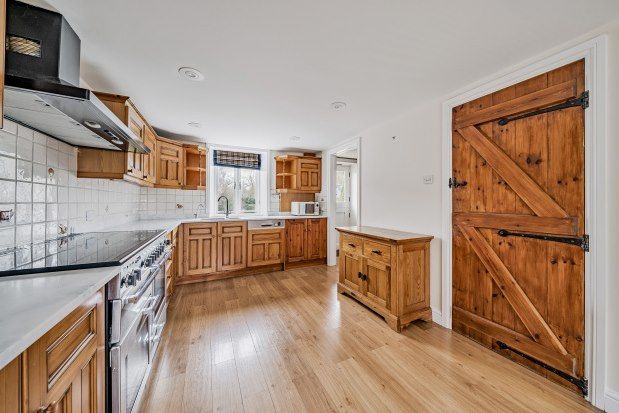 Barn conversion to rent in 0, Winchester