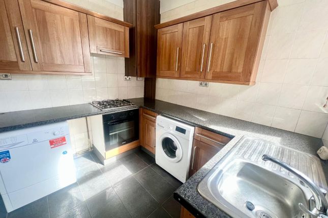 660, Barnsley Road, Sheffield photo 4
