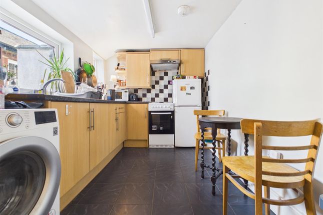 Maisonette, 14, Farm Road, HOVE photo 3