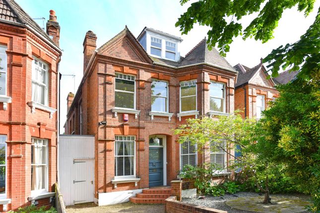 Thumbnail Property for sale in Queens Gardens, London