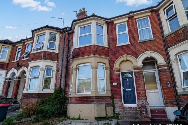 First Floor Flat, 13 High Road, Southampton, Southampton photo 3