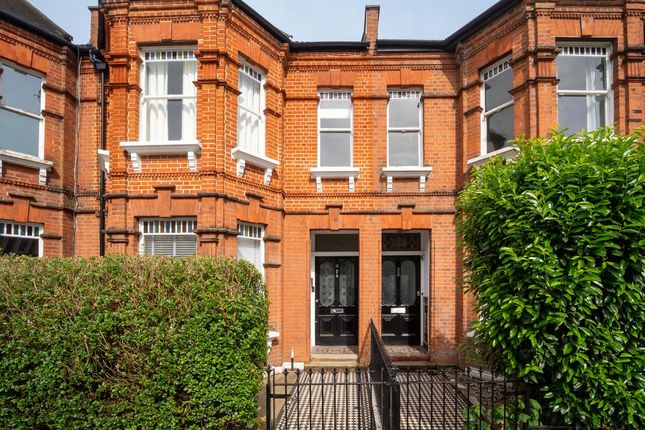 2-bed flat on Flat Ground Floor Flat, 31, Lime Grove, London, £835,000