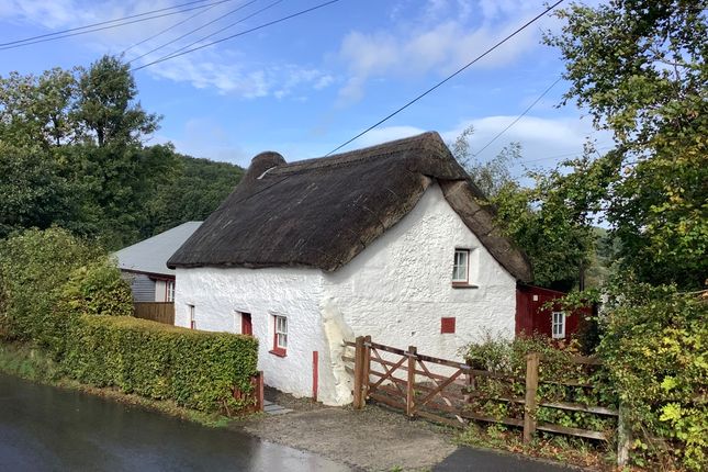 2-bed detached on Troedrhiwfallen,, Cribyn, Ceredigion, £250,000