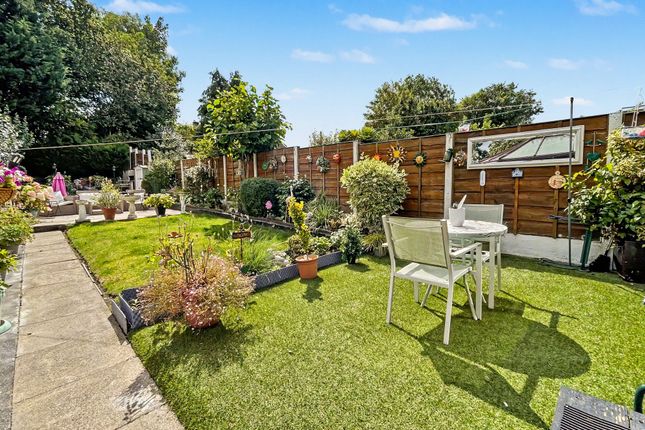 102 Kearsley Road, Manchester photo 4