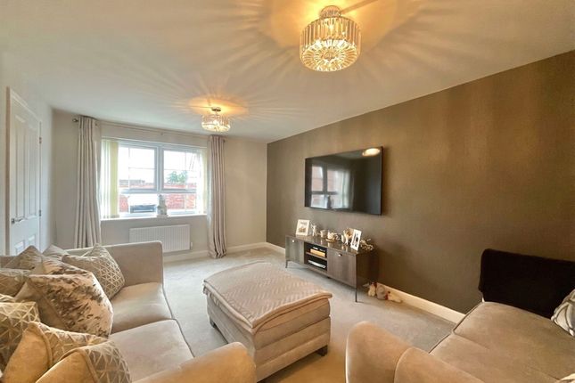 2 Mottershead Way, Crewe photo 3