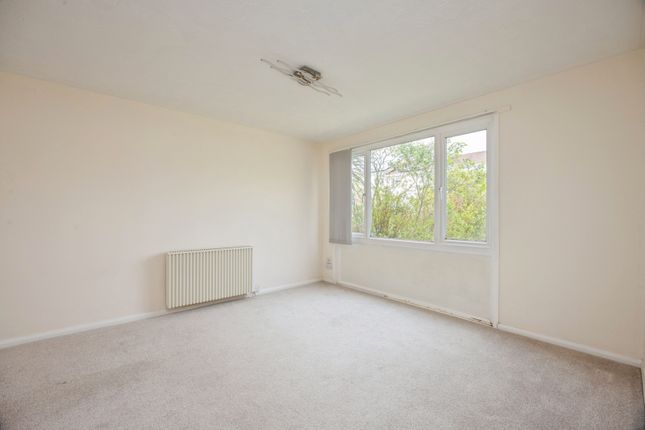 62, Firsleigh Park, St. Austell photo 4