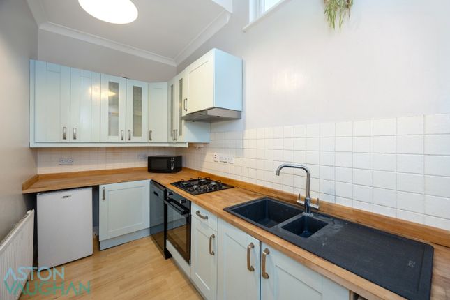 76A  Flat 5, Marine Parade, Brighton photo 3