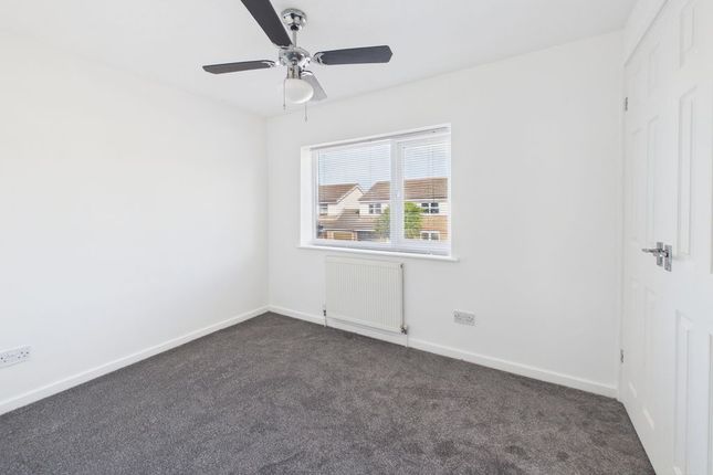 55, Tudor Drive, Hull photo 4