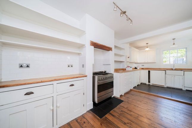 6, Beck Road, London photo 2