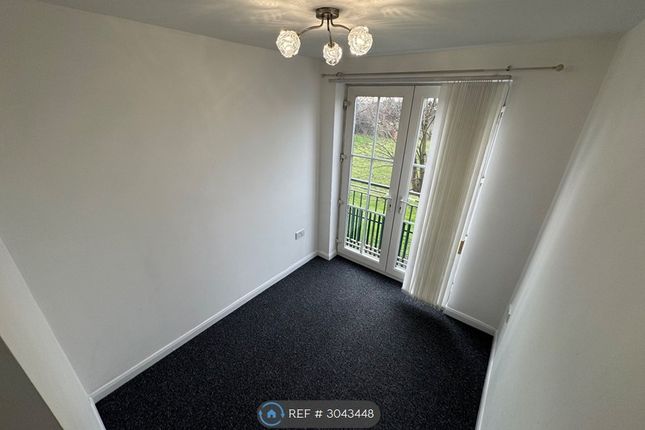 Flat, Lyme Place King St, Dukinfield photo 5