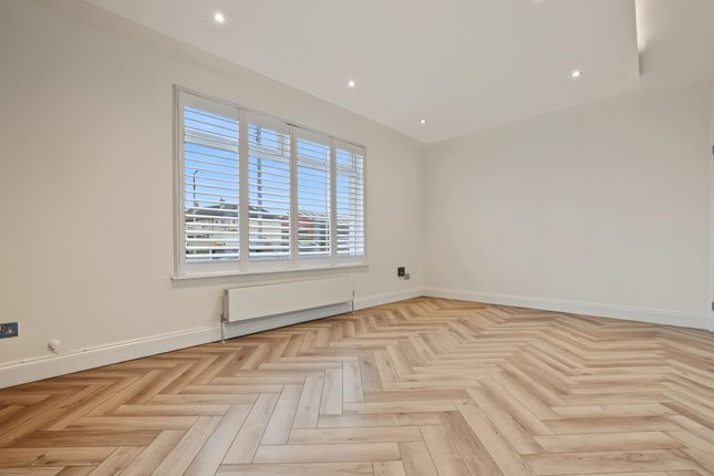 85 Hawick Street, Yoker, Glasgow photo 3