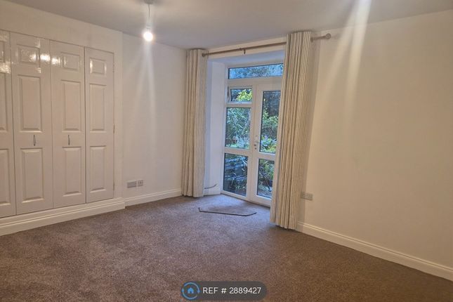 Lower Woodfield Road, Torquay photo 2