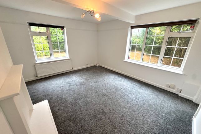 192, Southampton photo 4