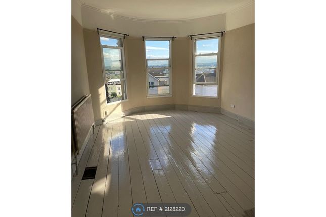 Living Room 8.22 Metres X3960
