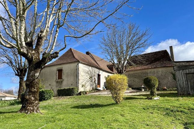 Property for sale in Thenon, Dordogne, Nouvelle-Aquitaine