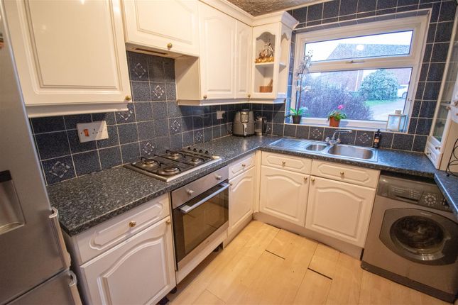 9, Redmoor Close, Codnor photo 3