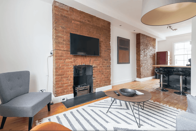 Thumbnail Flat to rent in Caledonian Road, London
