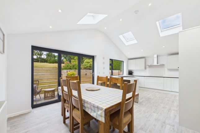 29, Hatton Close, Dronfield photo 4