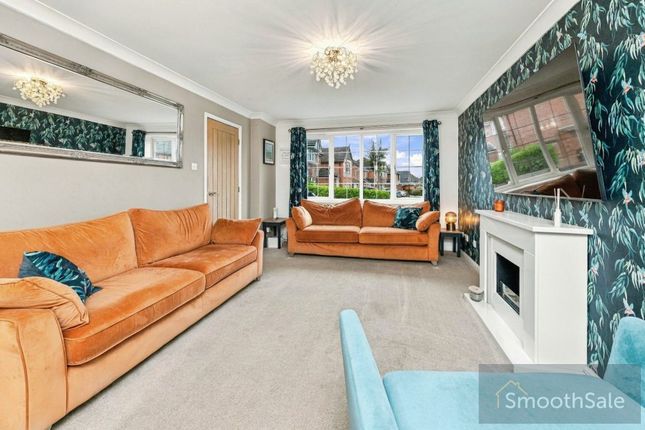 41, Greenfield Crescent, Wakefield photo 4