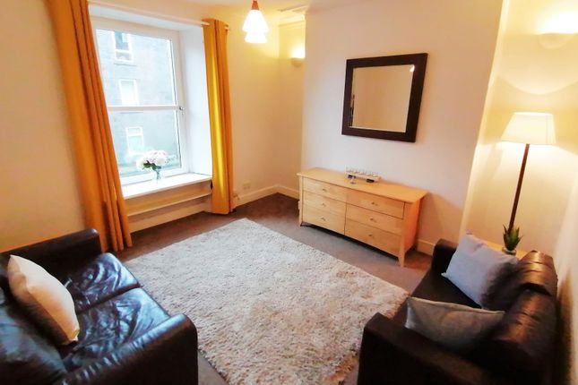 Flat to rent in Summerfield Terrace, The City Centre, Aberdeen