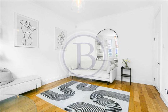 Flat A, 12, Fortess Road, London photo 4