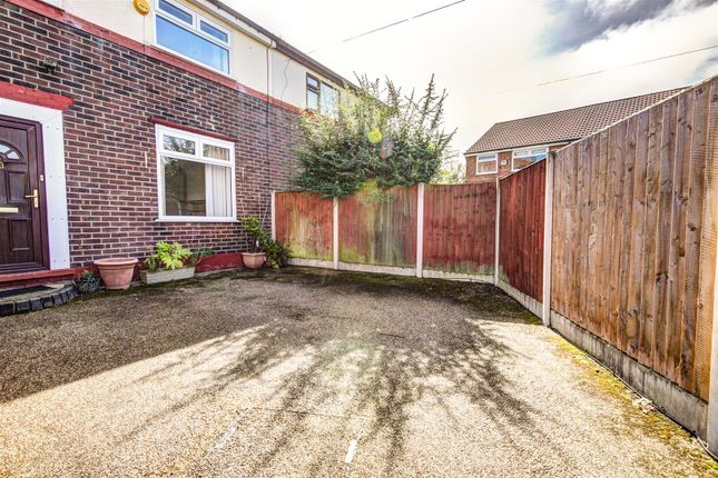 43, Wolseley Road, Sale photo 2
