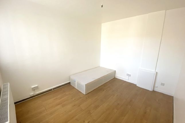 Thumbnail Maisonette to rent in Palmerston Road, Southsea
