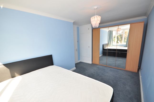 Homes To Let In Wykes Green Basildon Ss14 Rent Property