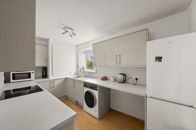 24 Mount Olive Court 22, Green Lane, London photo 3
