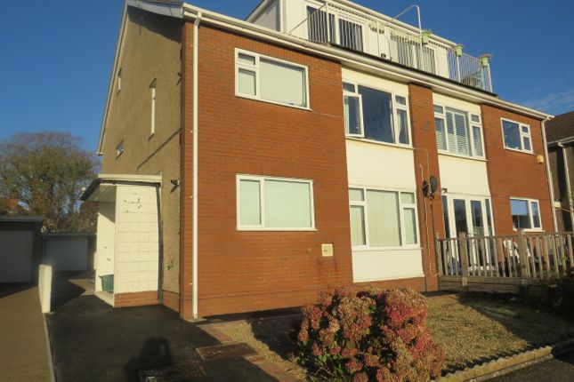 Flat to rent in Minehead Avenue, Sully, Penarth CF64