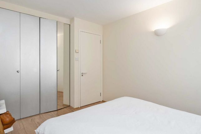 Flat for sale in Kings Cross, London