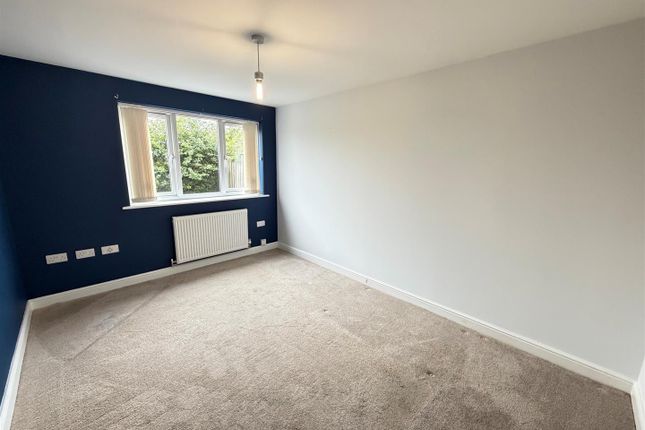 3 Wesley Court, Eastway, Scarborough photo 4
