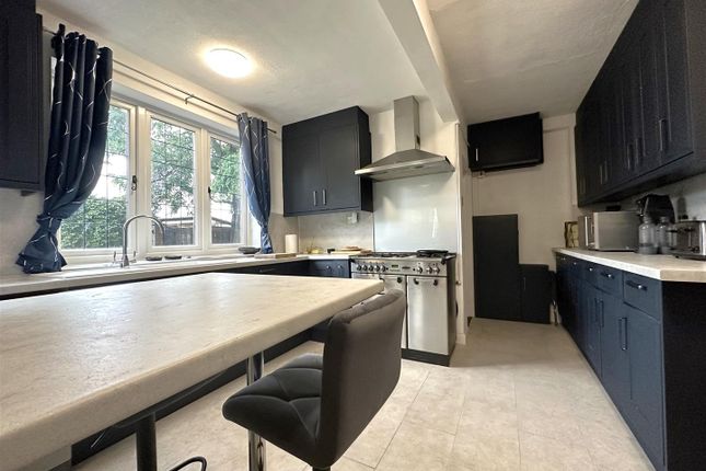 Breakfast Kitchen 274