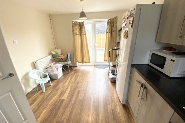 9, Cornbrook, Telford photo 3