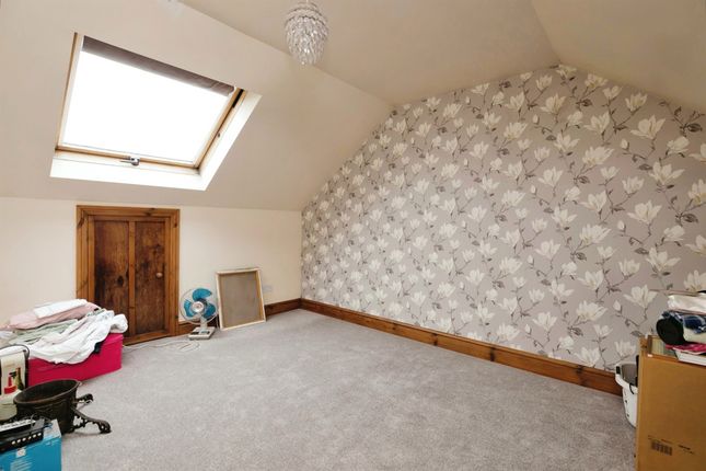 Detached bungalow for sale in The Stream, Beckley, Rye