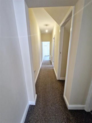 1A, Stockbridge Avenue, Bentley, Doncaster photo 5