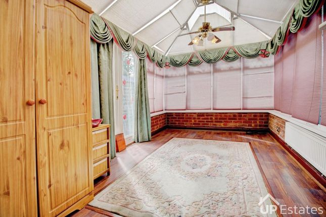 17, Crown Green, Coventry photo 4