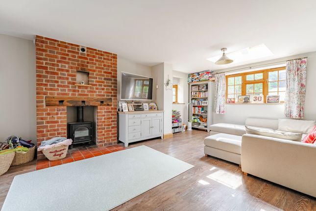 3 Spinks Lane, Wymondham photo 4
