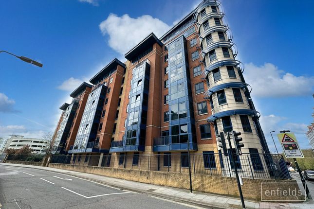 Thumbnail Flat for sale in 85 Canute Road, Southampton