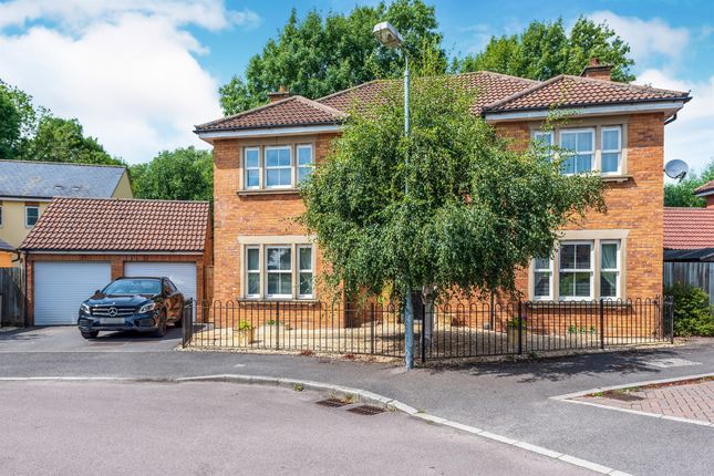 Homes For Sale In Connemara Close Westbury Ba13 Buy Property In