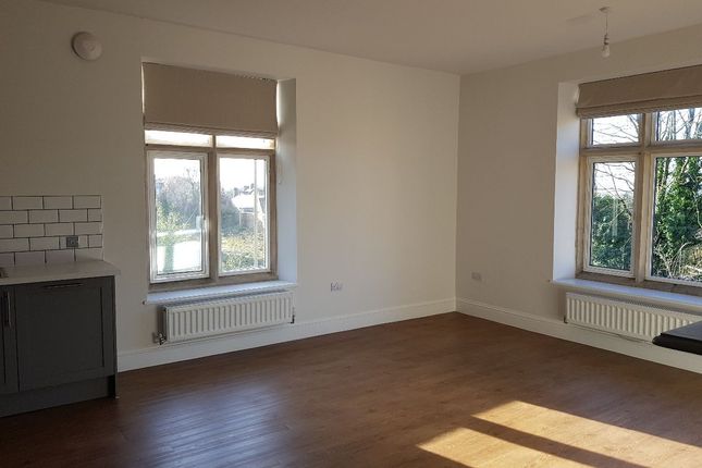 Thumbnail Flat to rent in Spring Street, Chipping Norton