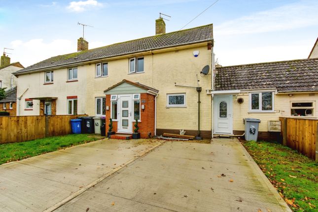 Thumbnail Terraced house for sale in Woodlands Avenue, Spilsby, Lincolnshire