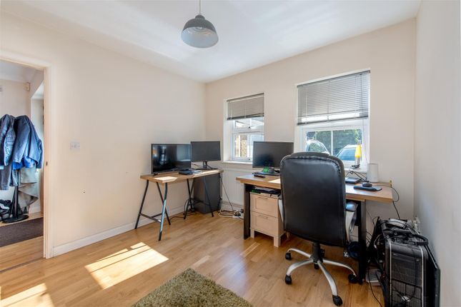 13A, Holway Avenue, Taunton photo 4
