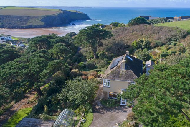 Homes For Sale In Mawgan Porth Buy Property In Mawgan Porth