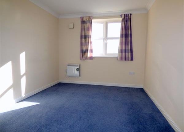 27, Cannon Gate, Slough photo 4