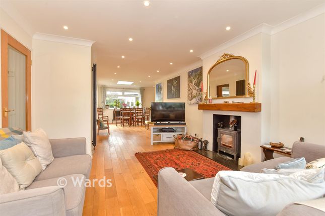4-bed detached on 5, Durnford Close, Canterbury, £550,000