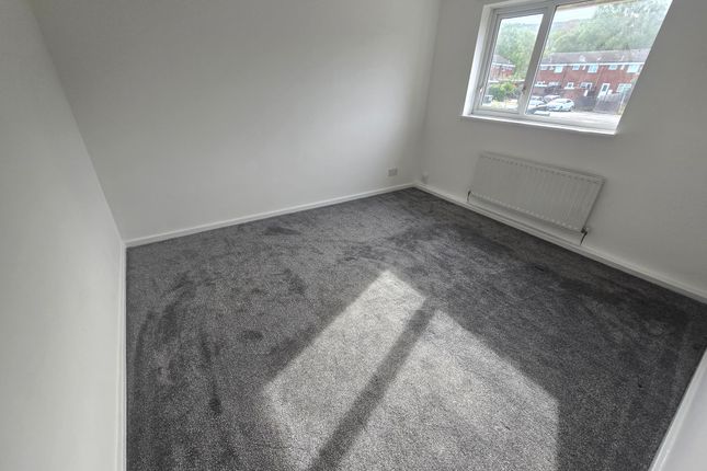 107, Holmefields Road, MIDDLESBROUGH photo 5