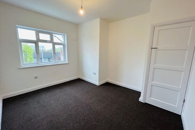 Flat to rent in Ruislip Road, Greenford